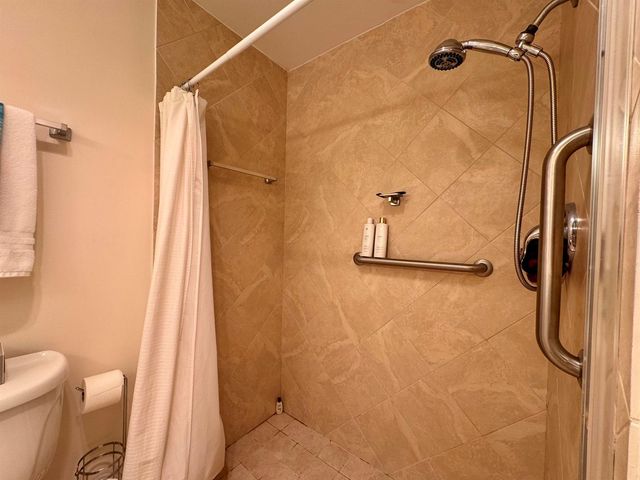 1252 Club Drive W D, Delray Beach, FL 33445