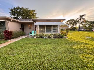 1252 Club Drive W D, Delray Beach, FL 33445