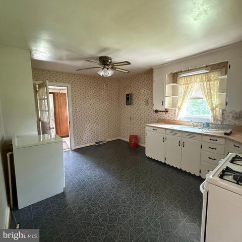 10619 CATHARPIN RD, Spotsylvania, VA 22551