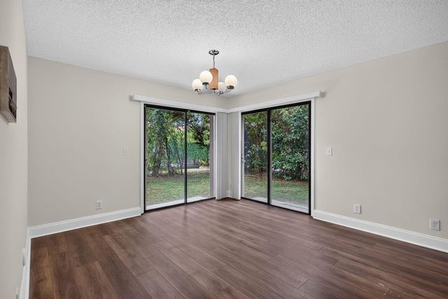 587 NW 38th Avenue, Deerfield Beach, FL 33442