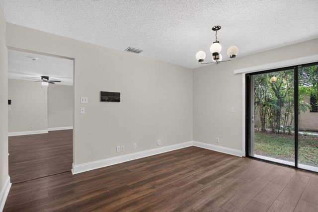587 NW 38th Avenue, Deerfield Beach, FL 33442