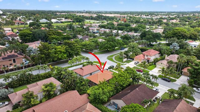 587 NW 38th Avenue, Deerfield Beach, FL 33442