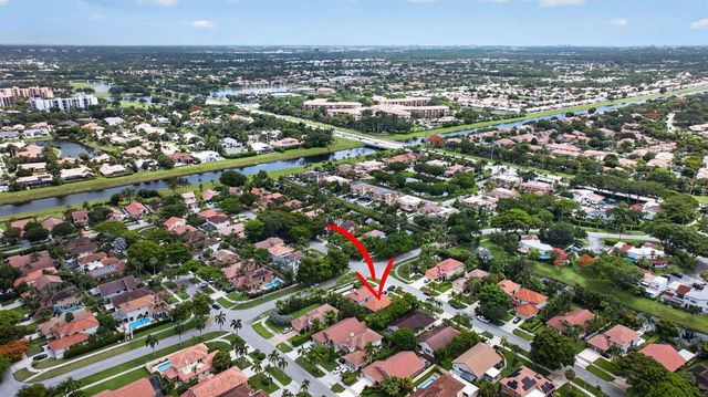 587 NW 38th Avenue, Deerfield Beach, FL 33442