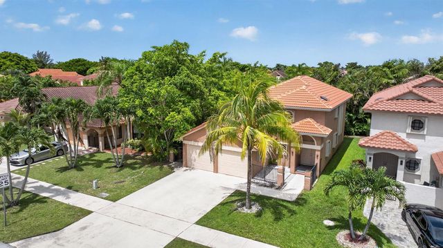 587 NW 38th Avenue, Deerfield Beach, FL 33442