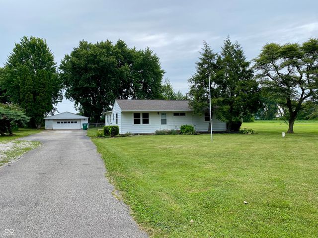 78 W Us Highway 136, Lizton, IN 46149