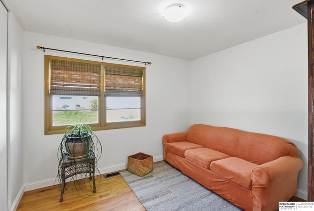 9603 Spencer Street, Omaha, NE 68134
