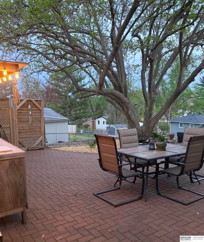 9603 Spencer Street, Omaha, NE 68134