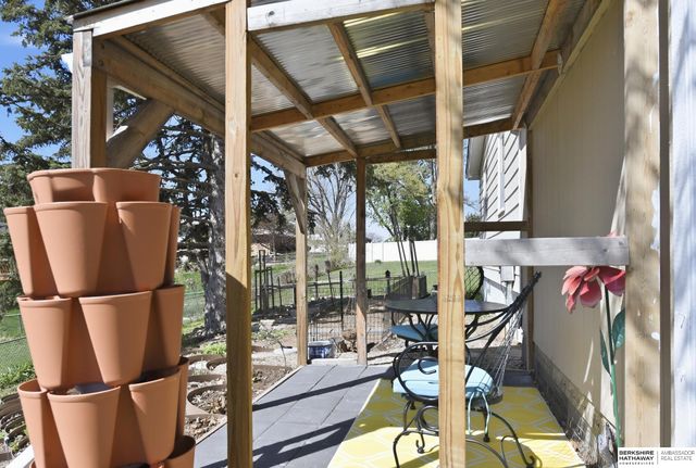 9603 Spencer Street, Omaha, NE 68134