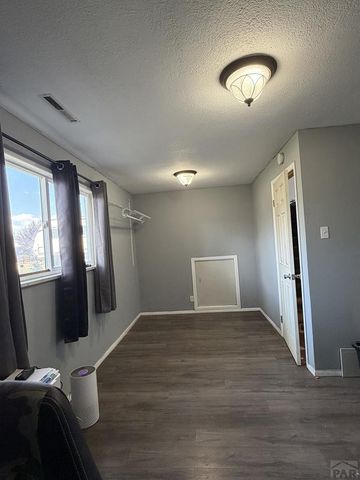 122 Deauville Lane, Pueblo, CO 81005