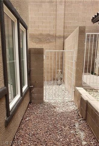 167 Desert Pond Avenue, Henderson, NV 89002