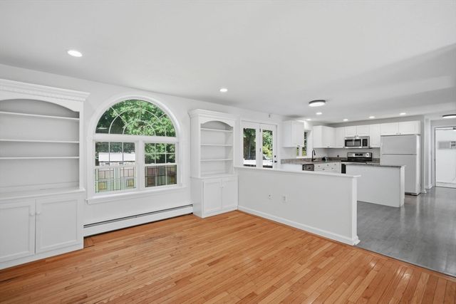 84 Chester St., Worcester, MA 01605