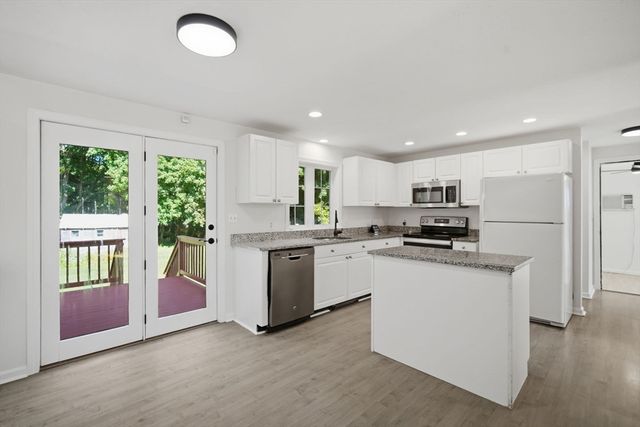 84 Chester St., Worcester, MA 01605
