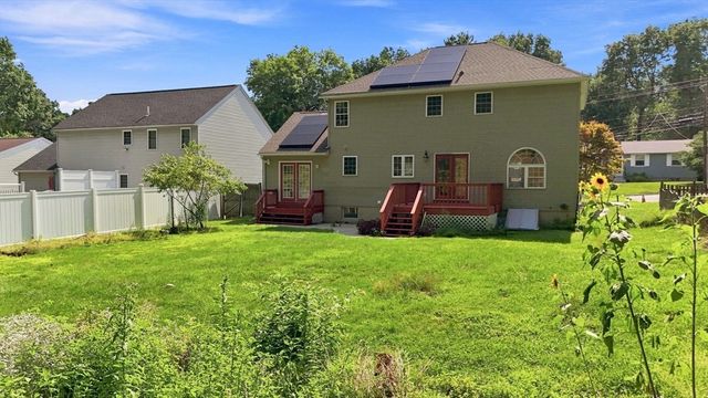 84 Chester St., Worcester, MA 01605