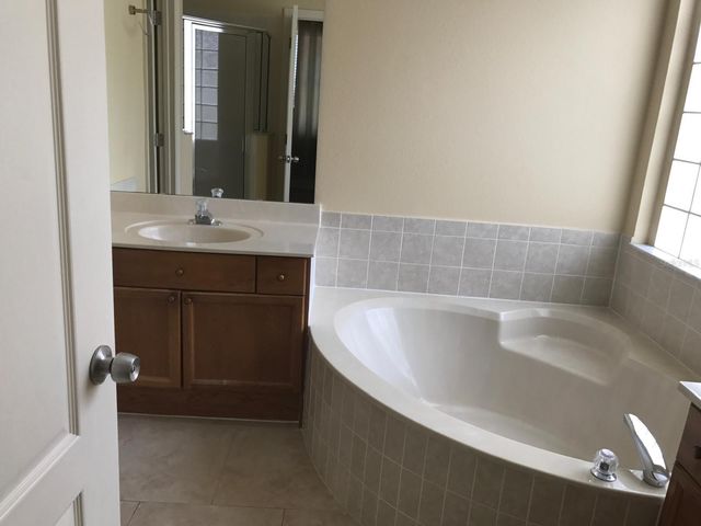 6628 BOUGANVILLEA CRESCENT DRIVE, Orlando, FL 32809
