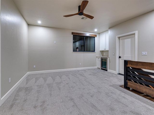 9214 S Cimarron Road, Mustang, OK 73064