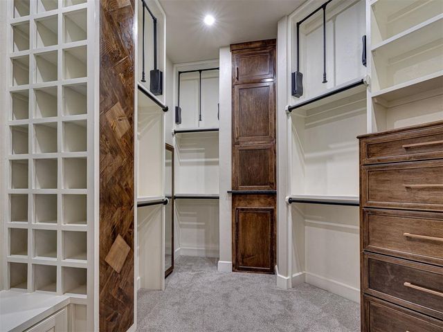 9214 S Cimarron Road, Mustang, OK 73064