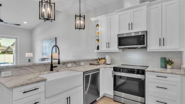 1157 WINDJAMMER DRIVE, Lakeland, FL 33803