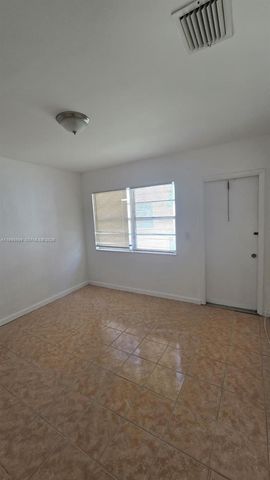 16131 NE 19th Pl 3, North Miami Beach, FL 33162