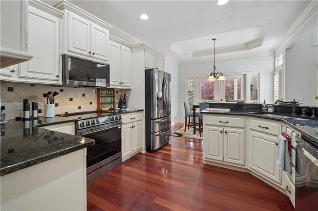 35 Waterstone Drive SE, Cartersville, GA 30121