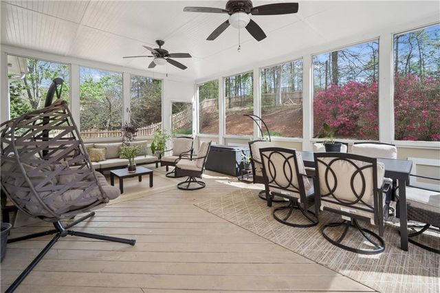 35 Waterstone Drive SE, Cartersville, GA 30121