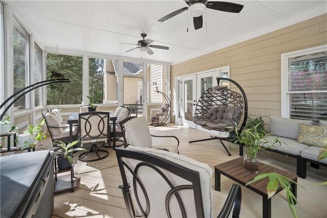 35 Waterstone Drive SE, Cartersville, GA 30121