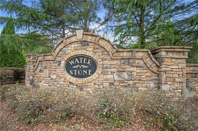 35 Waterstone Drive SE, Cartersville, GA 30121