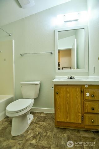 8413 Pepperidge Lane SE, Yelm, WA 98597