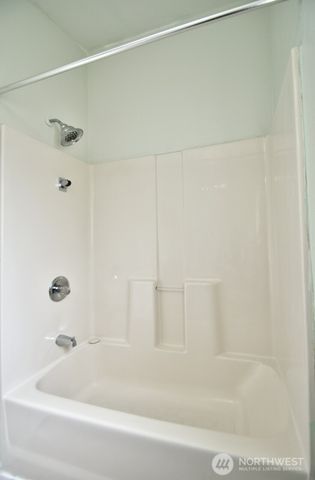 8413 Pepperidge Lane SE, Yelm, WA 98597