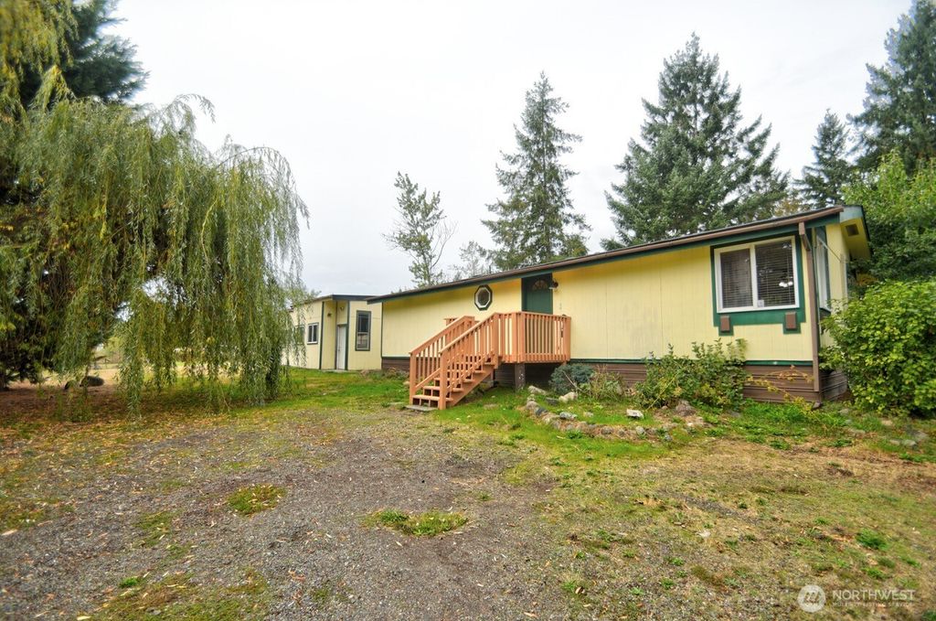 8413 Pepperidge Lane SE, Yelm, WA 98597
