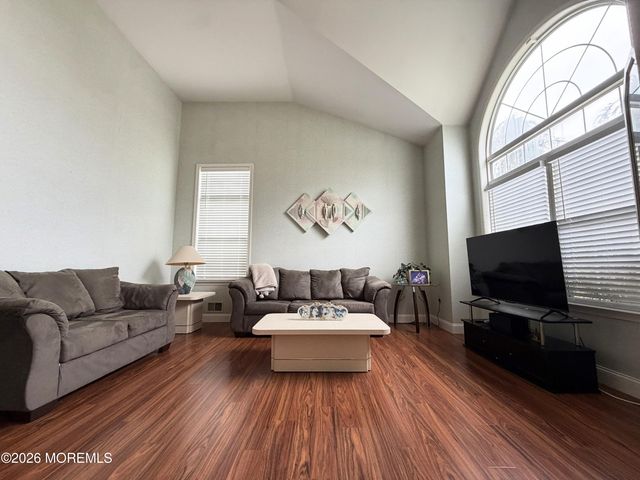 120 Old Orchard Road, Toms River, NJ 08755
