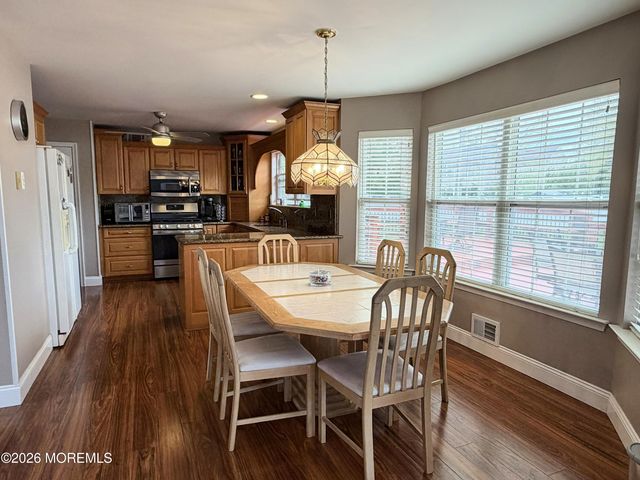 120 Old Orchard Road, Toms River, NJ 08755