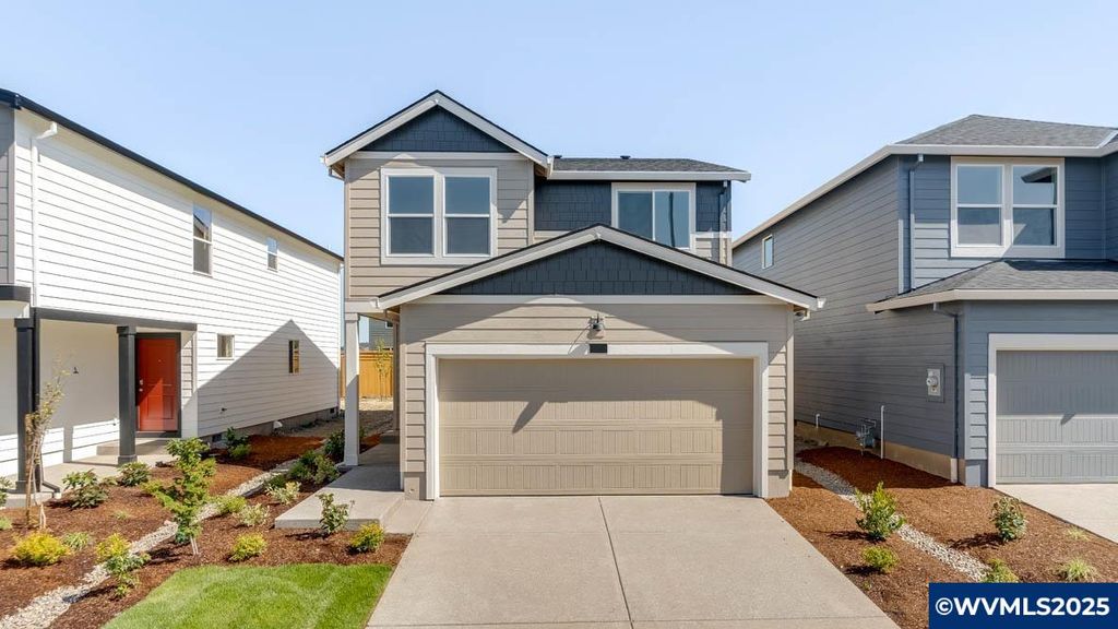 Image 1 of property listing at 395 Pietro St NE, Salem, OR 97301