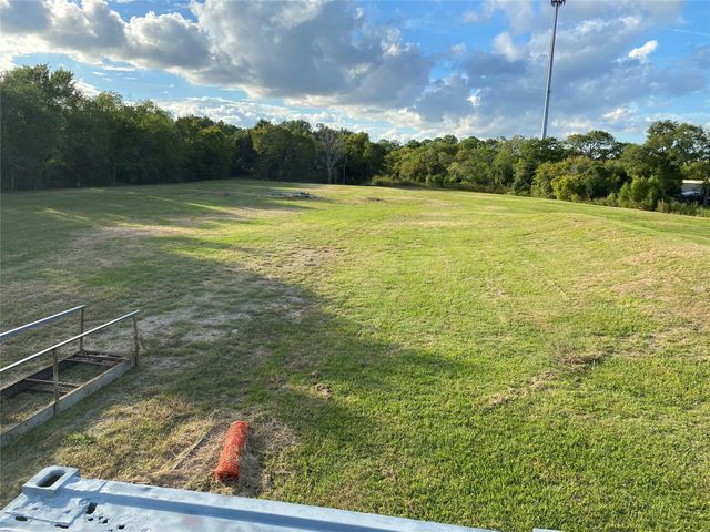 2609 Hughes Road, Dickinson, TX 77539