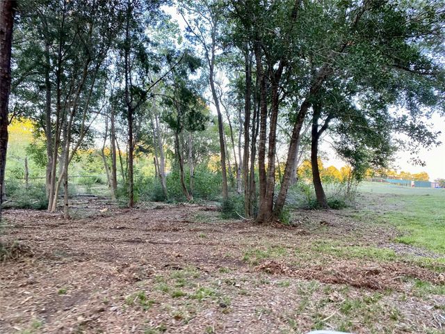 2609 Hughes Road, Dickinson, TX 77539