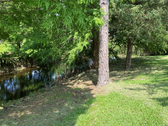 2609 Hughes Road, Dickinson, TX 77539