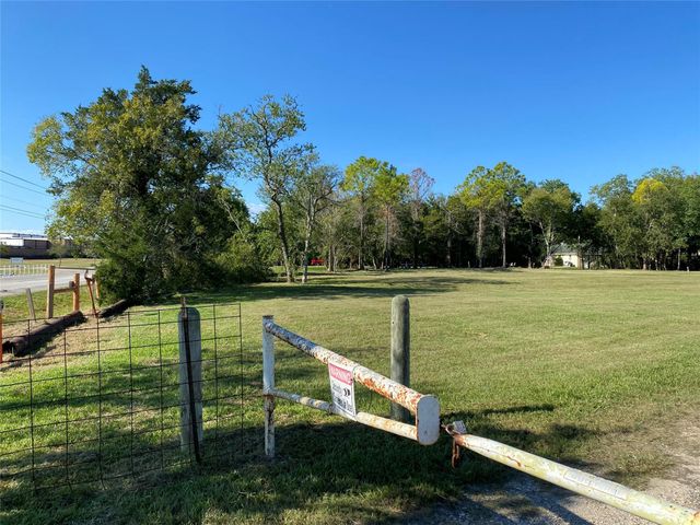 2609 Hughes Road, Dickinson, TX 77539
