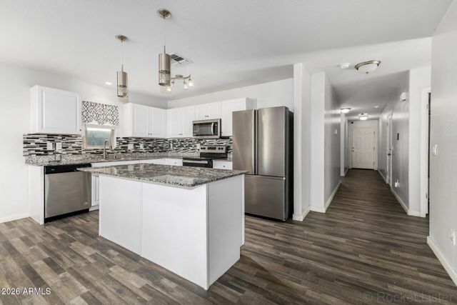 1040 W NINA Drive, Casa Grande, AZ 85122