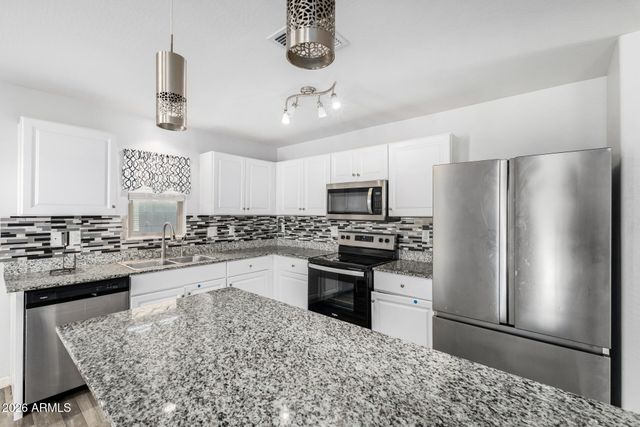 1040 W NINA Drive, Casa Grande, AZ 85122