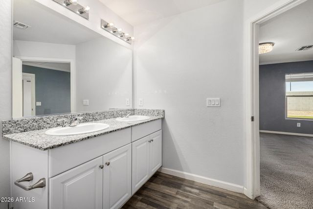 1040 W NINA Drive, Casa Grande, AZ 85122