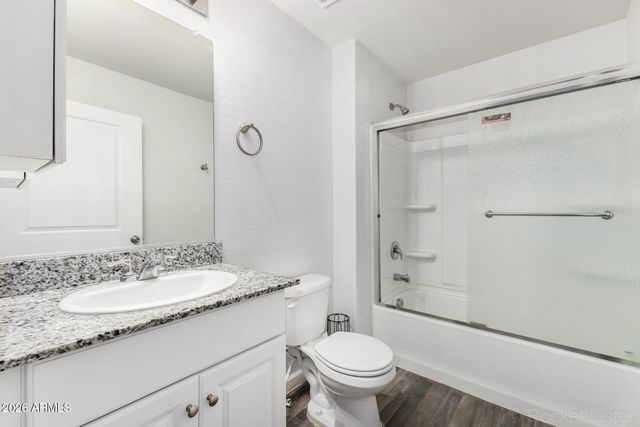 1040 W NINA Drive, Casa Grande, AZ 85122