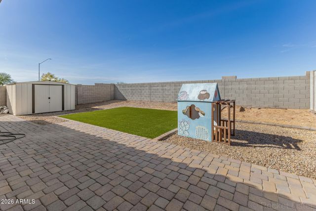 1040 W NINA Drive, Casa Grande, AZ 85122