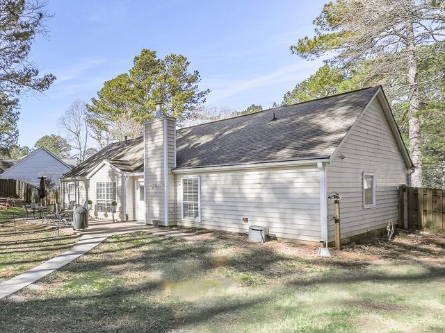 162 Old Burnt Hickory Road, Acworth, GA 30101