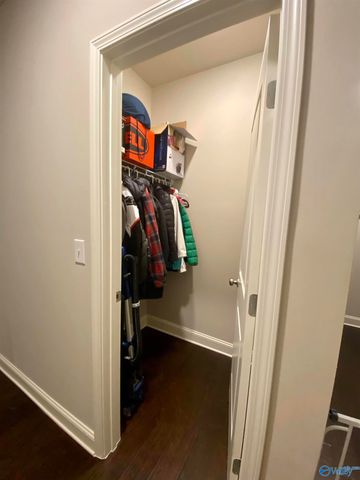 8346 Anslee Way, Huntsville, AL 35806