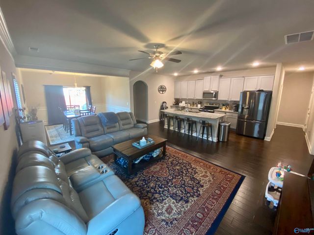 8346 Anslee Way, Huntsville, AL 35806