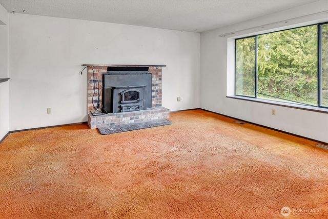 15328 56th Avenue W, Edmonds, WA 98026