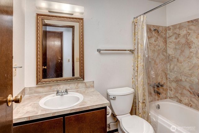 15328 56th Avenue W, Edmonds, WA 98026