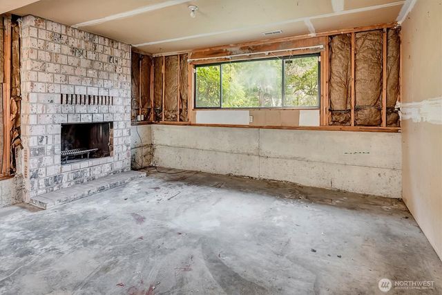 15328 56th Avenue W, Edmonds, WA 98026