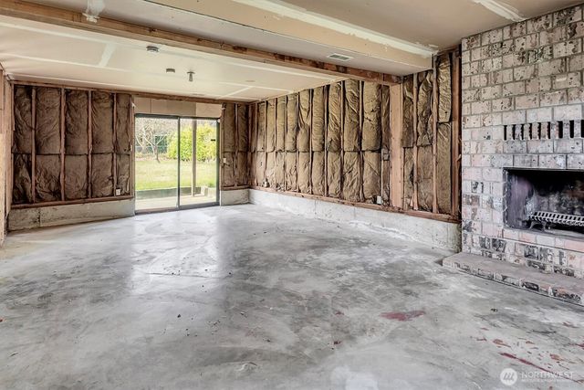 15328 56th Avenue W, Edmonds, WA 98026