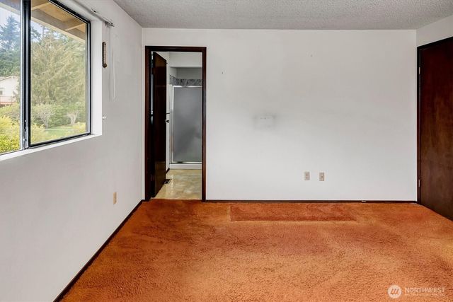 15328 56th Avenue W, Edmonds, WA 98026