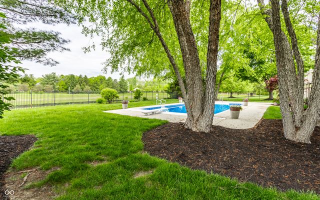 10554 Hyde Park, Carmel, IN 46032